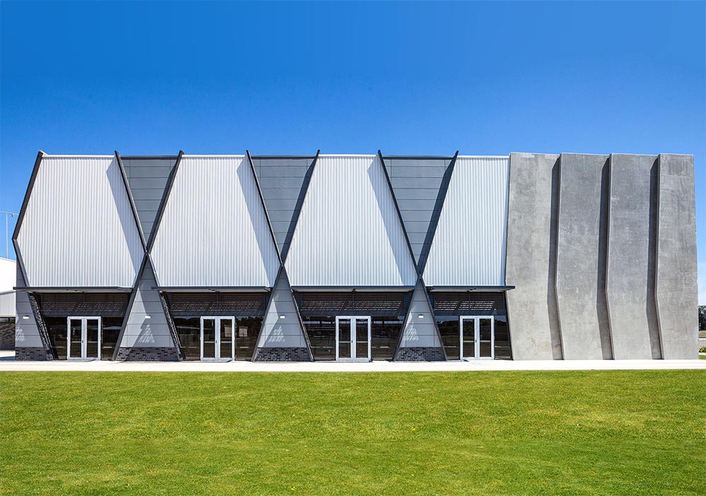 Wurdi-Baierr-Stadium-Exterior-Side